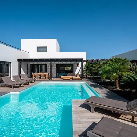Bed & Breakfast Puresurfcamps Surflodge Fuerteventura