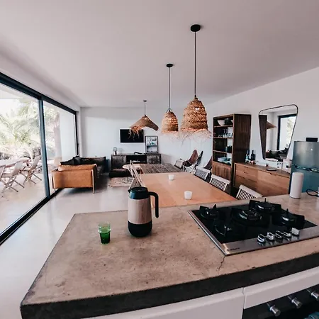 Puresurfcamps Surflodge Fuerteventura Bed & Breakfast